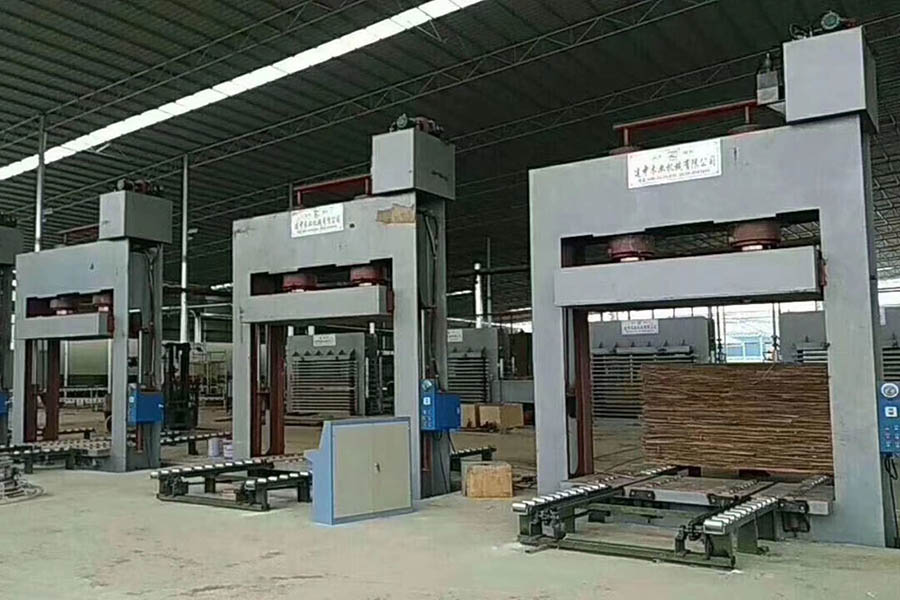 上置式預(yù)壓機(jī)